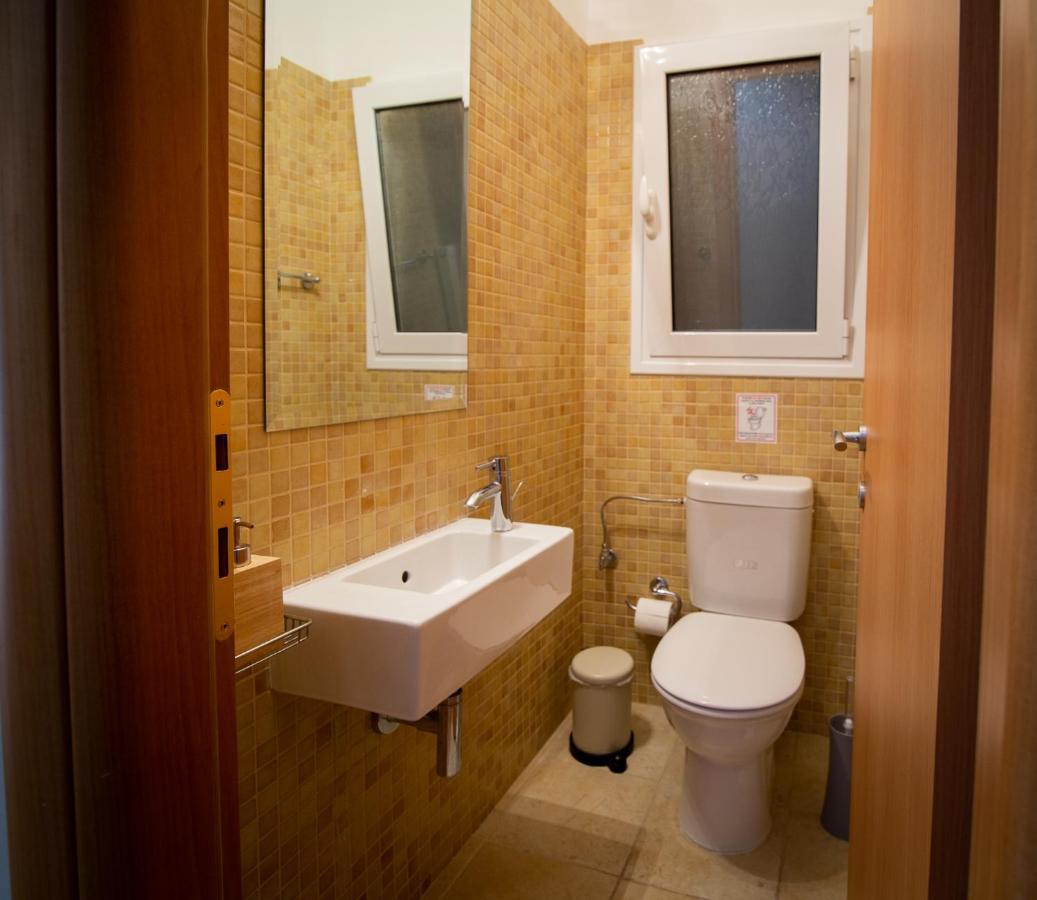Athens Airport Lodge Spáta Dış mekan fotoğraf