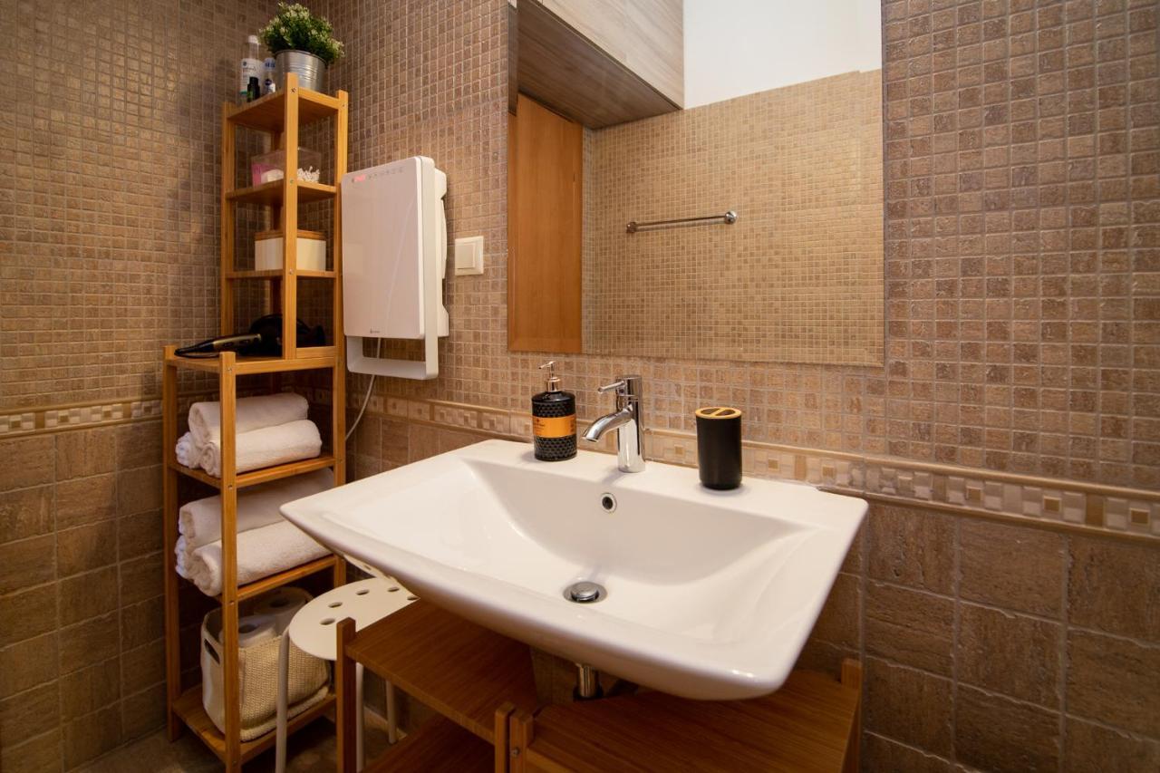 Athens Airport Lodge Spáta Dış mekan fotoğraf